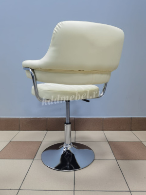 Стул офисный J-70 (Кремовый)